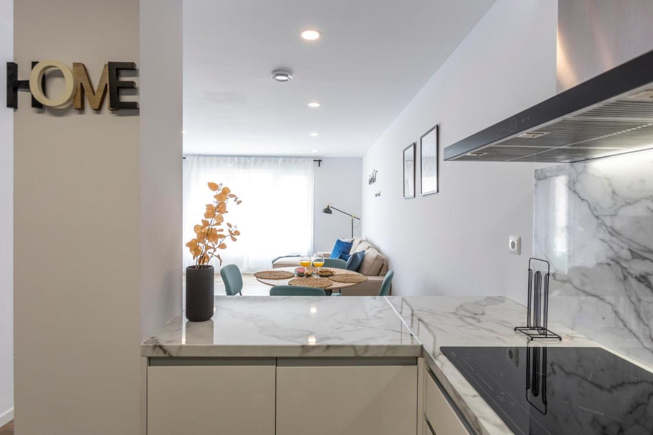 Fabuloso Apartamento Nuevo Con Parking Y Piscina マラガ エクステリア 写真