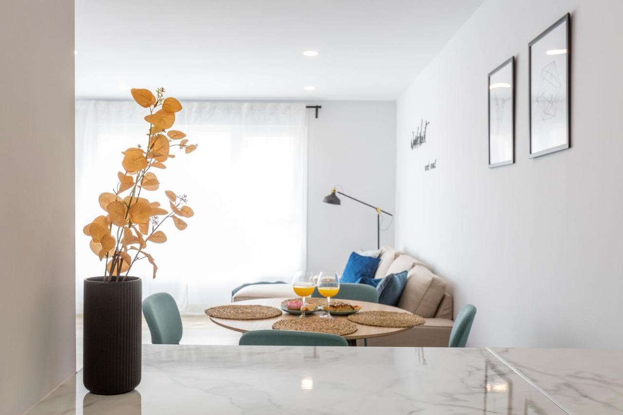 Fabuloso Apartamento Nuevo Con Parking Y Piscina マラガ エクステリア 写真