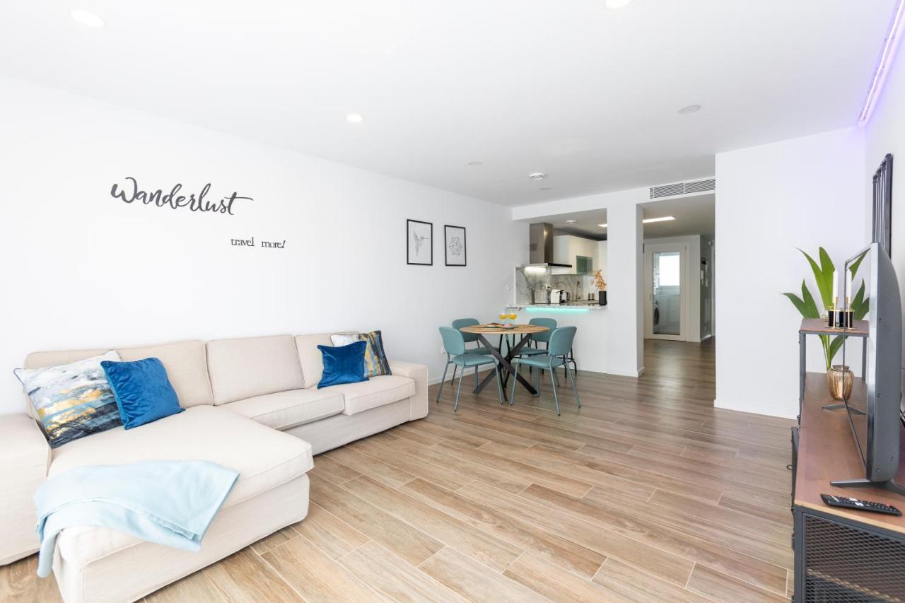 Fabuloso Apartamento Nuevo Con Parking Y Piscina マラガ エクステリア 写真