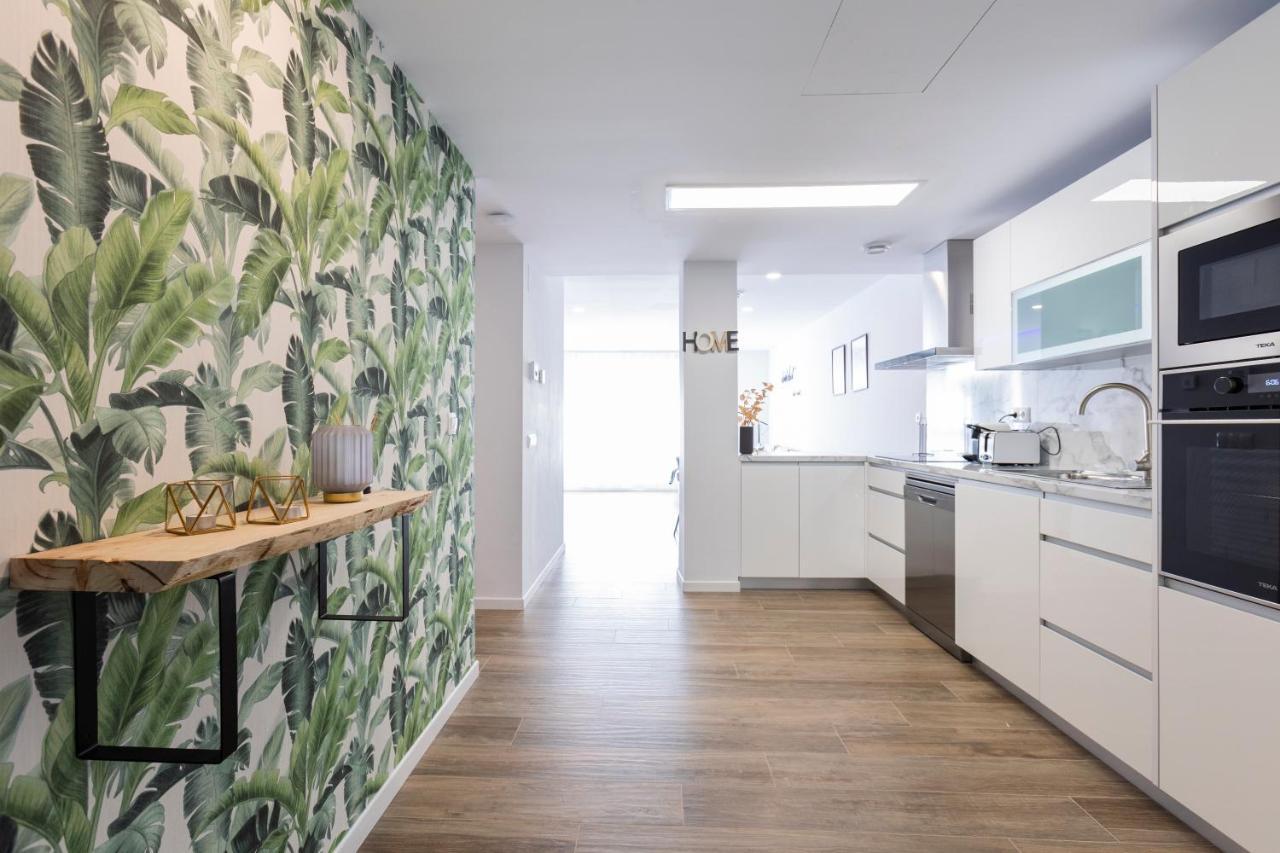 Fabuloso Apartamento Nuevo Con Parking Y Piscina マラガ エクステリア 写真