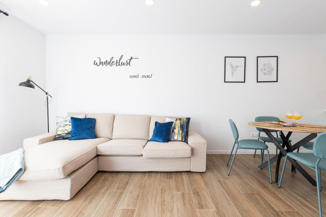 Fabuloso Apartamento Nuevo Con Parking Y Piscina マラガ エクステリア 写真
