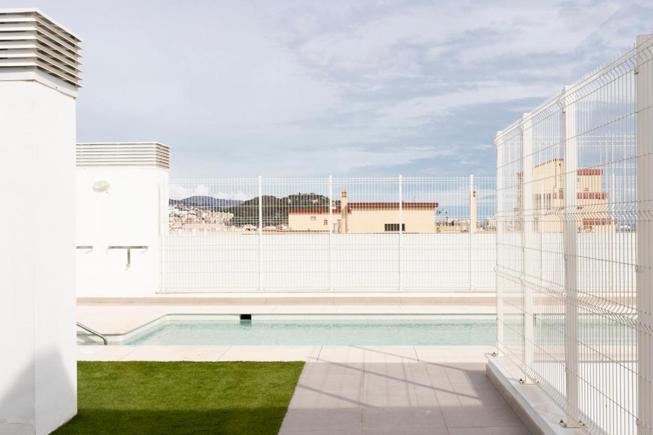 Fabuloso Apartamento Nuevo Con Parking Y Piscina マラガ エクステリア 写真