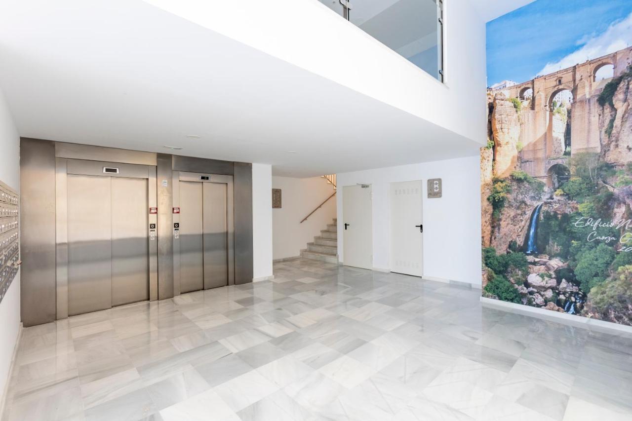 Fabuloso Apartamento Nuevo Con Parking Y Piscina マラガ エクステリア 写真