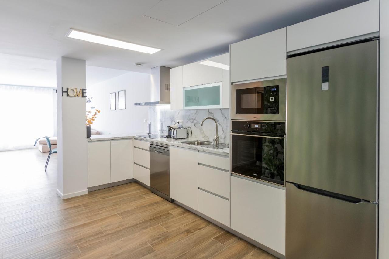 Fabuloso Apartamento Nuevo Con Parking Y Piscina マラガ エクステリア 写真