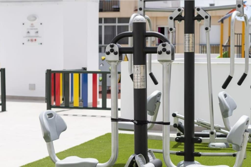Fabuloso Apartamento Nuevo Con Parking Y Piscina マラガ エクステリア 写真